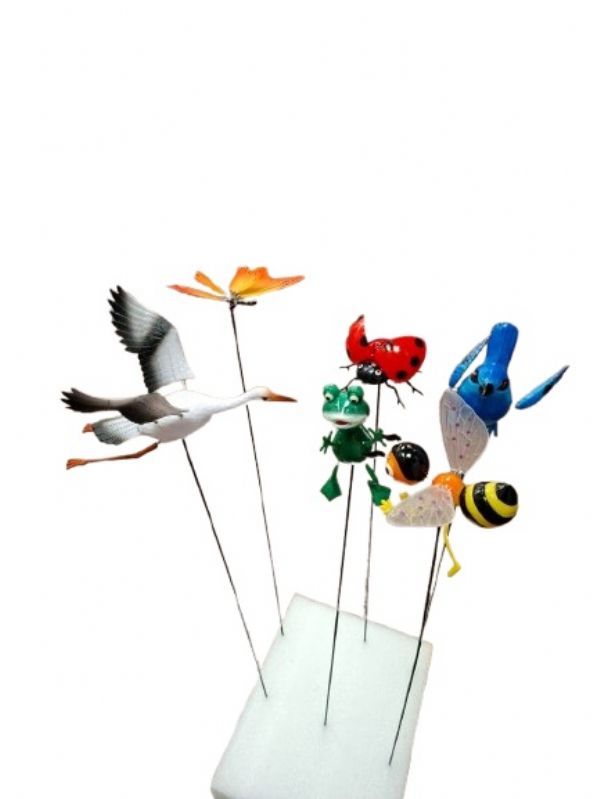 Photo of Asst Metal Garden Creatures 60cm D/bx Pk24